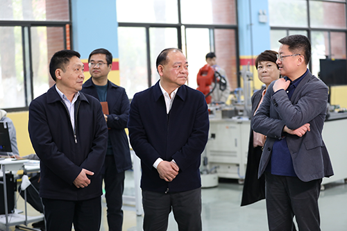 株洲市人社局党组书记、局长潘庆一行到8868·体育调研湖南省第一届职业技能大赛赛事准备情况