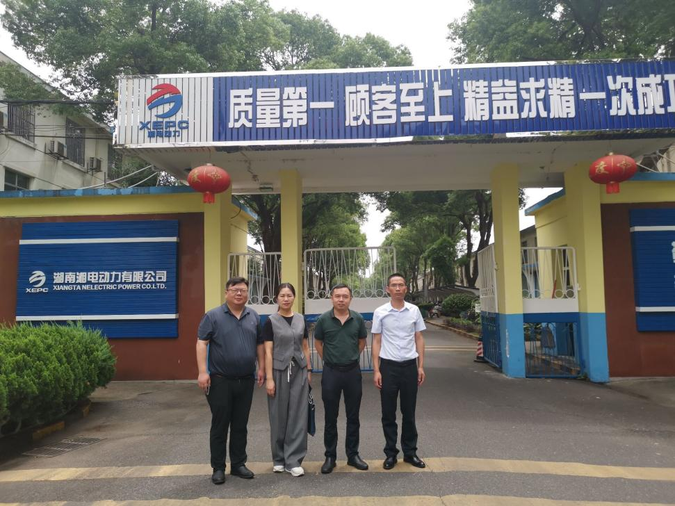 访企拓岗 促进毕业生高质量就业