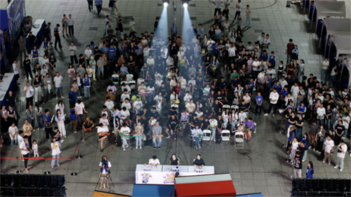 青春不止这young，一起放声歌唱——-石峰区青歌赛湖南航空技师8868·体育专场开唱