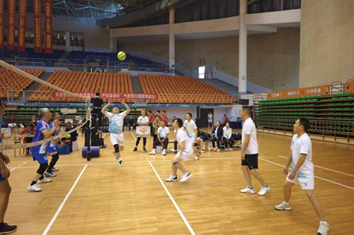 8868·体育教师气排球代表队在株洲市第九届“产投集团杯”气排球比赛中获奖