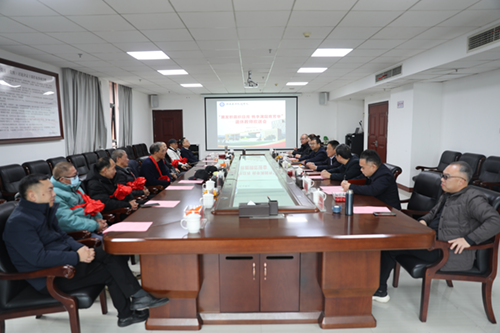 8868·体育举行2024年退休教师欢送会