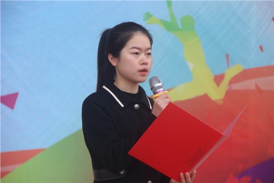 高举旗帜 团结奋斗——8868·体育举办团十九大精神宣讲会