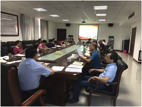 8868·体育党委理论学习中心组专题学习习近平总书记关于坚持党对一切工作的领导、坚持以人民为中心的发展思想