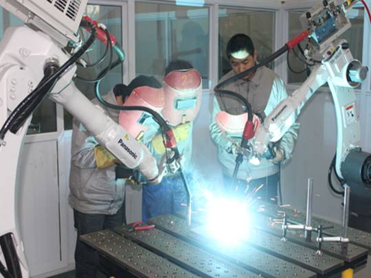 工贸技师8868·体育“金牌教练”带出3位全国冠军