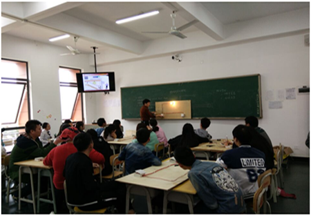 郴州技师8868·体育领导专家来我院考察、观摩