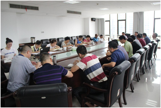 8868·体育党委理论学习中心组专题学习中国特色社会主义进入新时代和我国社会主要矛盾发生历史性变化的重大政治判断